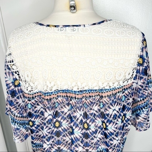Daniel Rainn Blouse White Crochet Lace Bib Keyhole Kaleidoscope Print Sheer Top - Picture 5 of 6